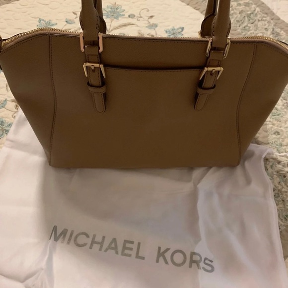 Tan Michael Kors purse - Picture 3 of 11